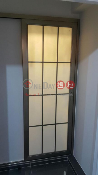  Flat for Rent in 168 Queen's Road East, Wan Chai